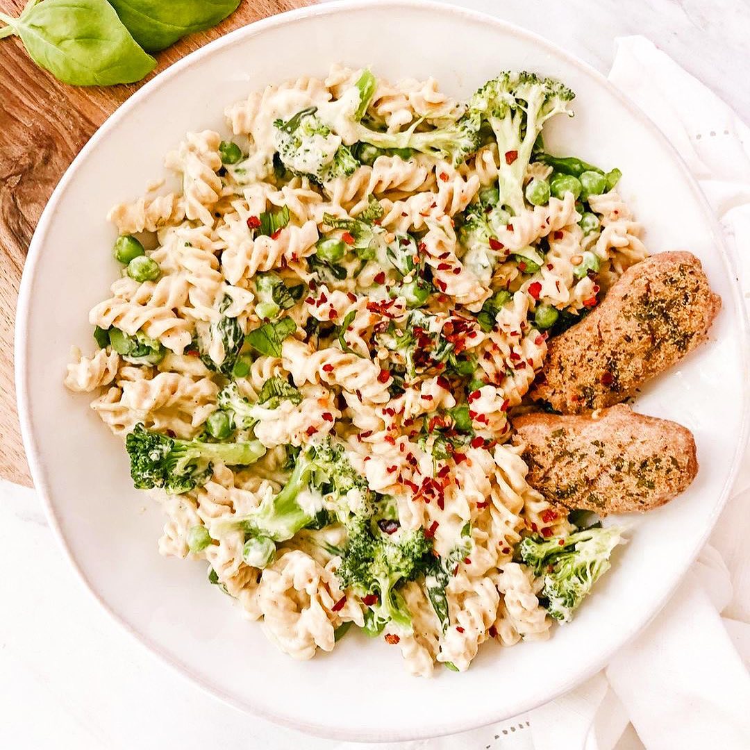 Easy Cashew Alfredo Pasta