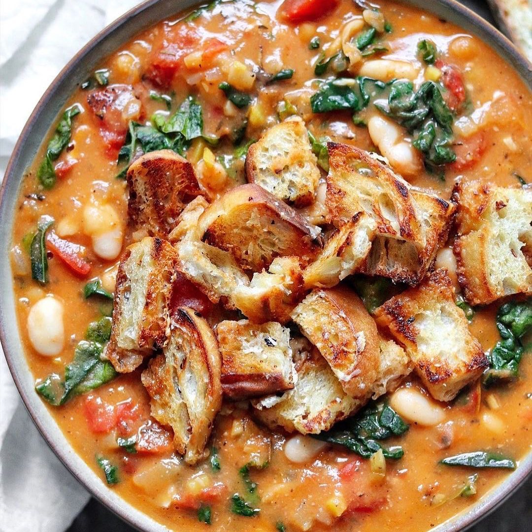 Tuscan Kale and White Bean Soup with Garlic Parmesan Croutons