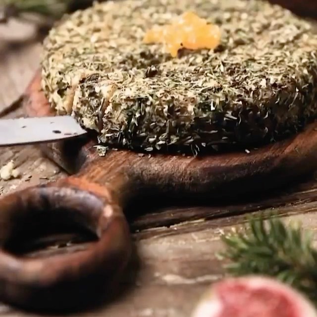 Dairy-Free Christmas Herb Cheese