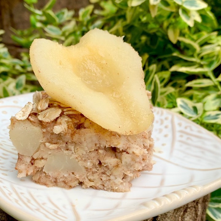 Baked Pear Oats with Coconut Cream