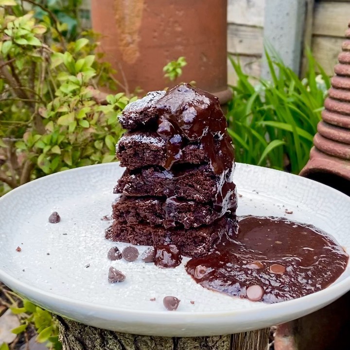 Easy Chocolate Brownies Two Ways