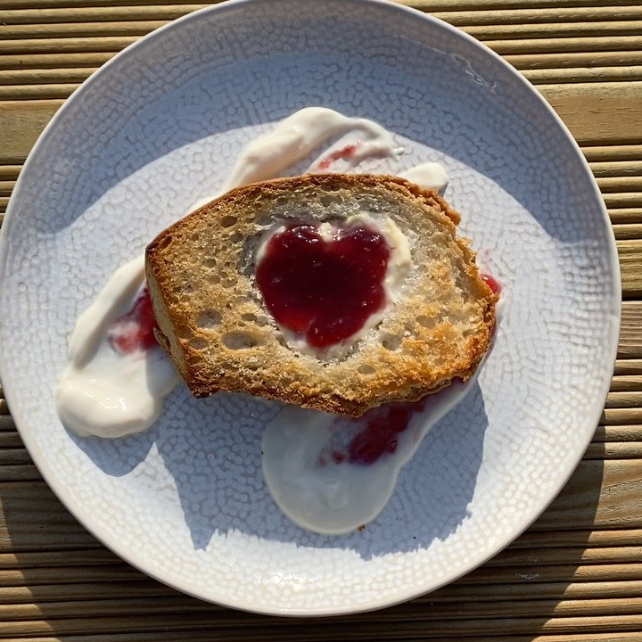 Yoghurt Toast with Heart-Shaped Delight