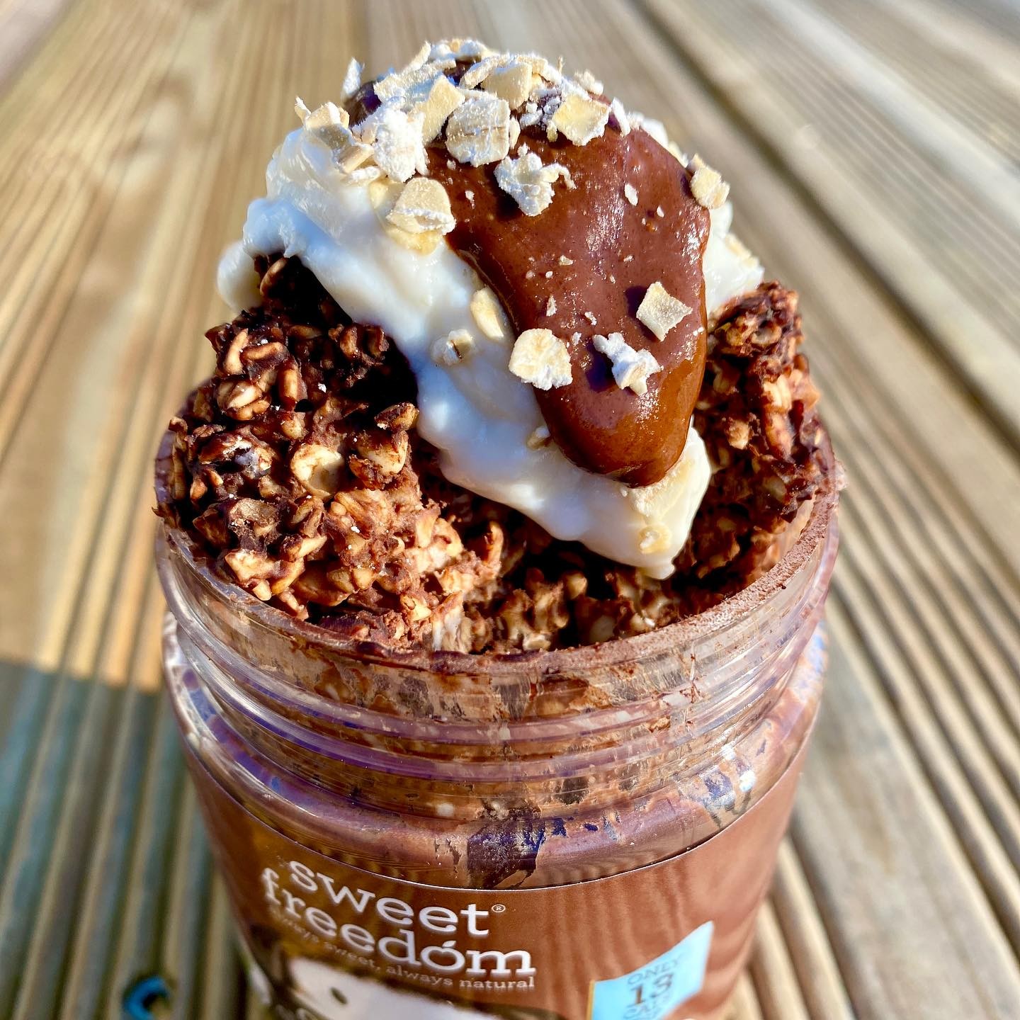 Thick Chocolate Brownie Overnight Oats
