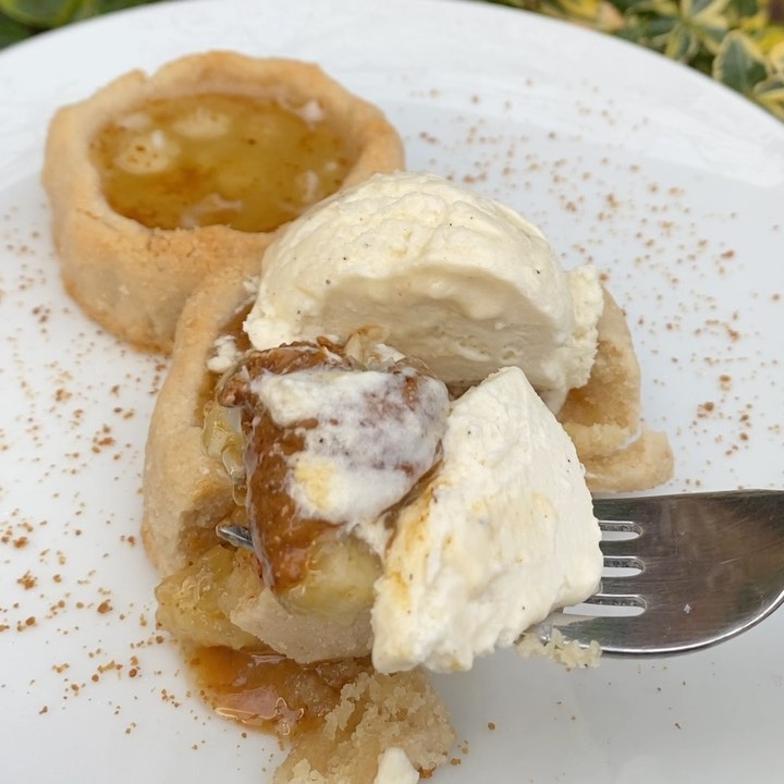 Mini Healthy Apple Pies