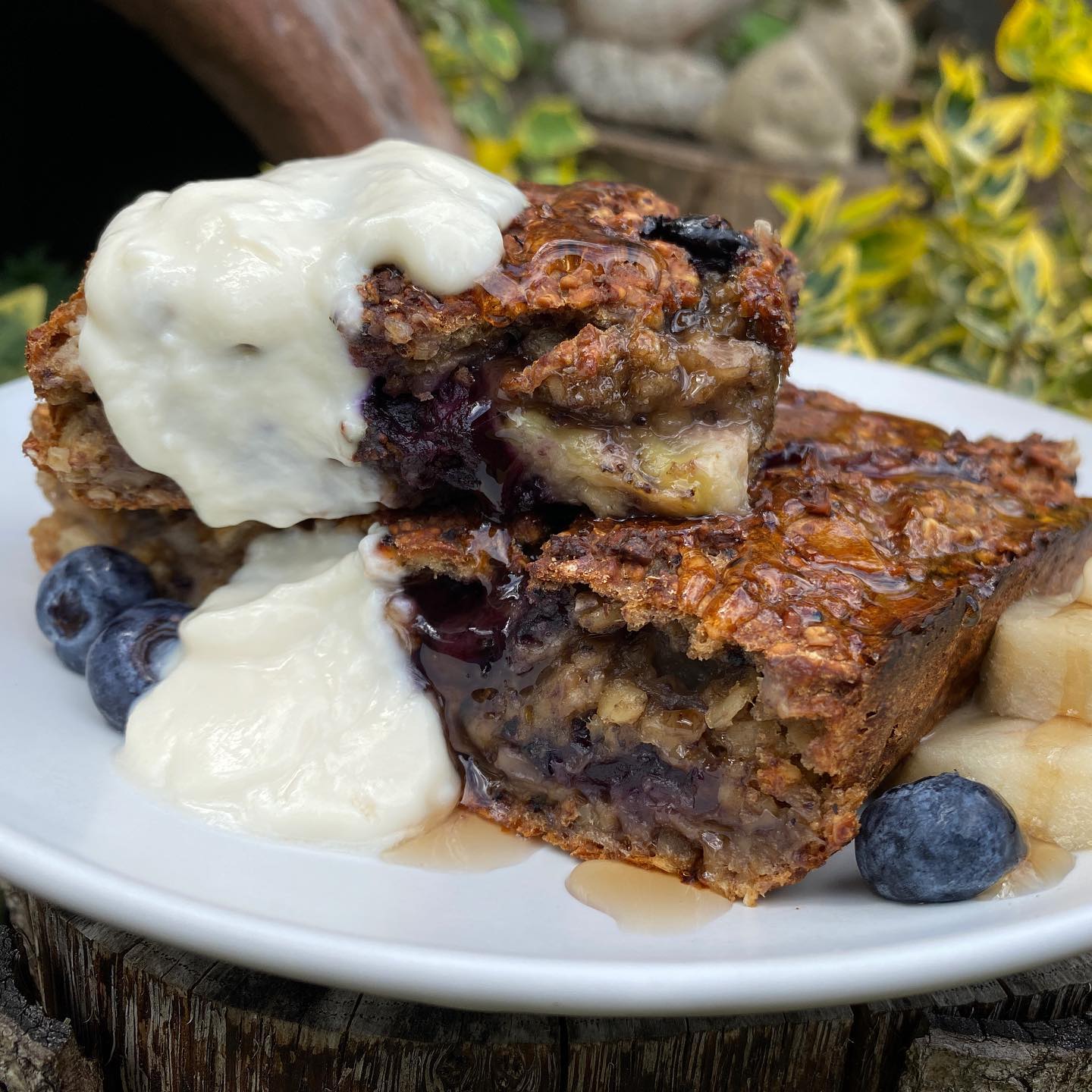 Squidgy Blueberry and Banana Baked Oats