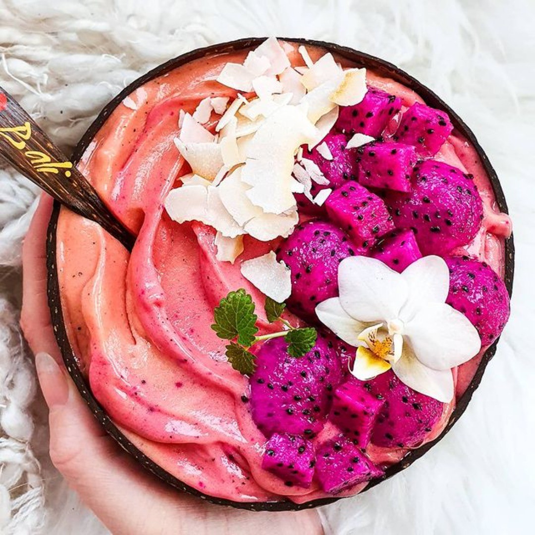 Pink Pitaya Banana Smoothie