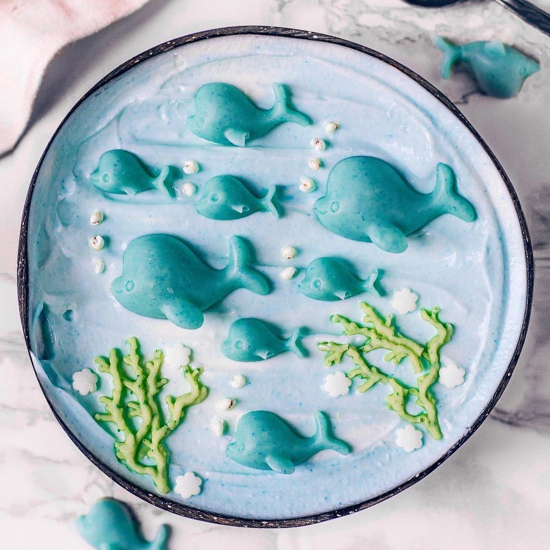 Spirulina Banana Smoothie with Whale Garnish