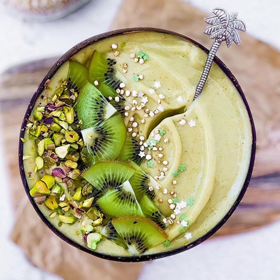 Matcha Frozen Fruit Smoothie