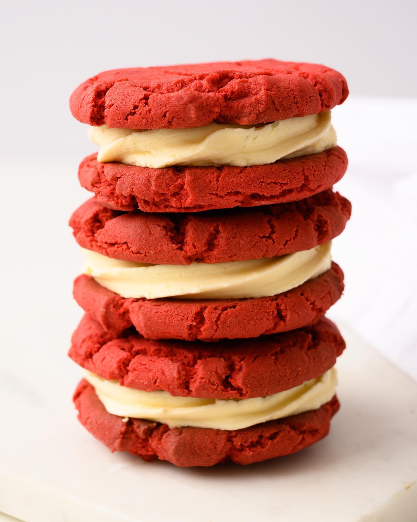 Crunchy Vegan Valentine's Sandwich Cookies