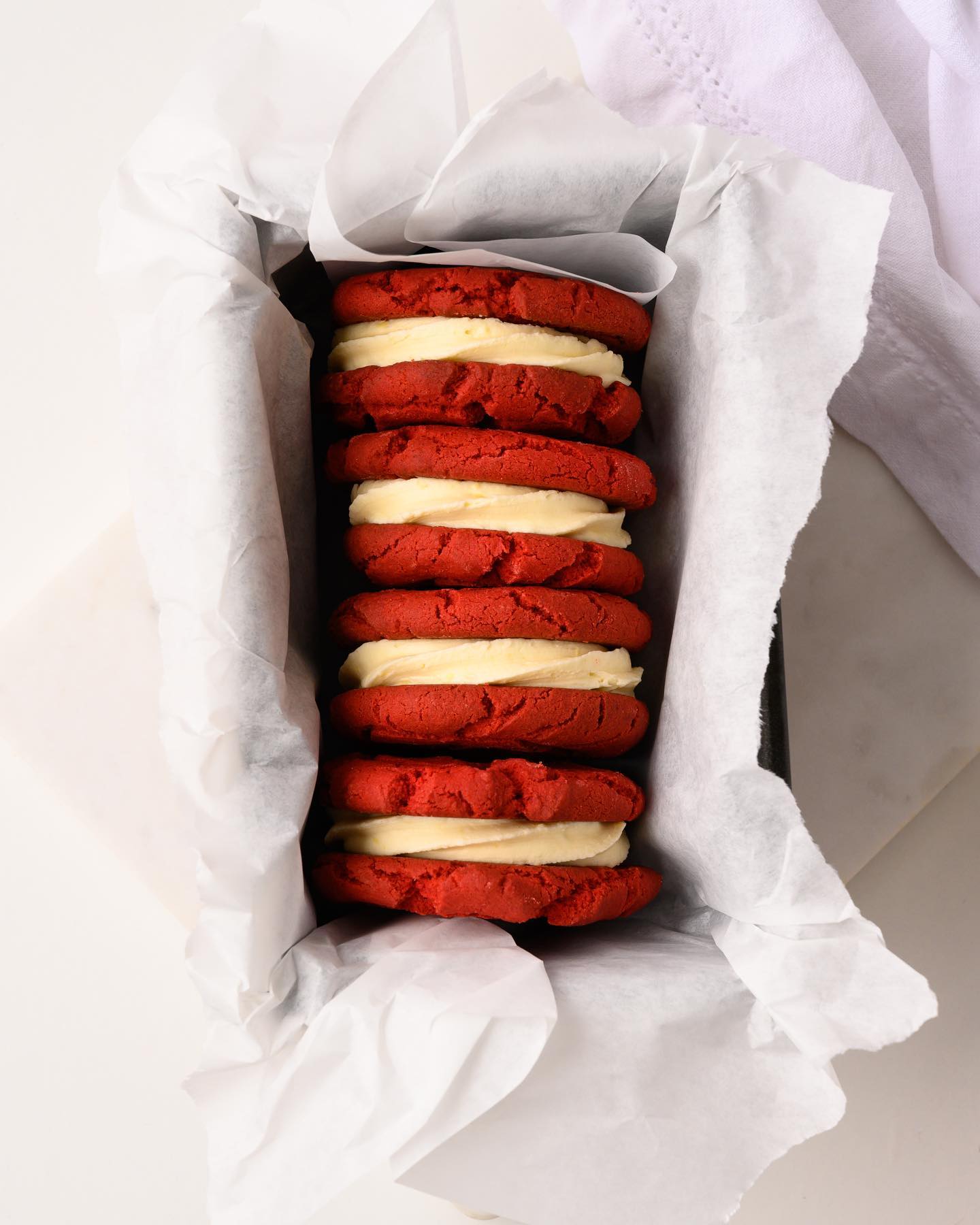 Crunchy Vegan Valentine's Sandwich Cookies