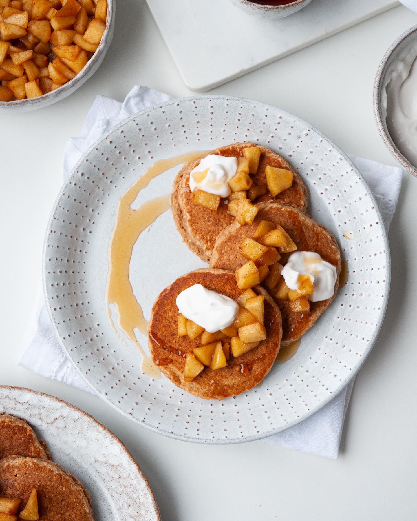 Oat Pancakes with Spiced Apples