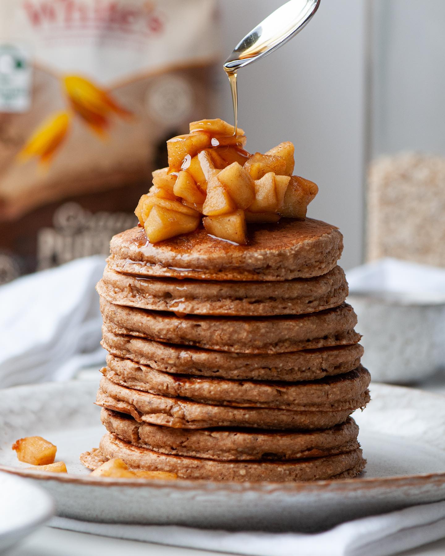Oat Pancakes with Spiced Apples
