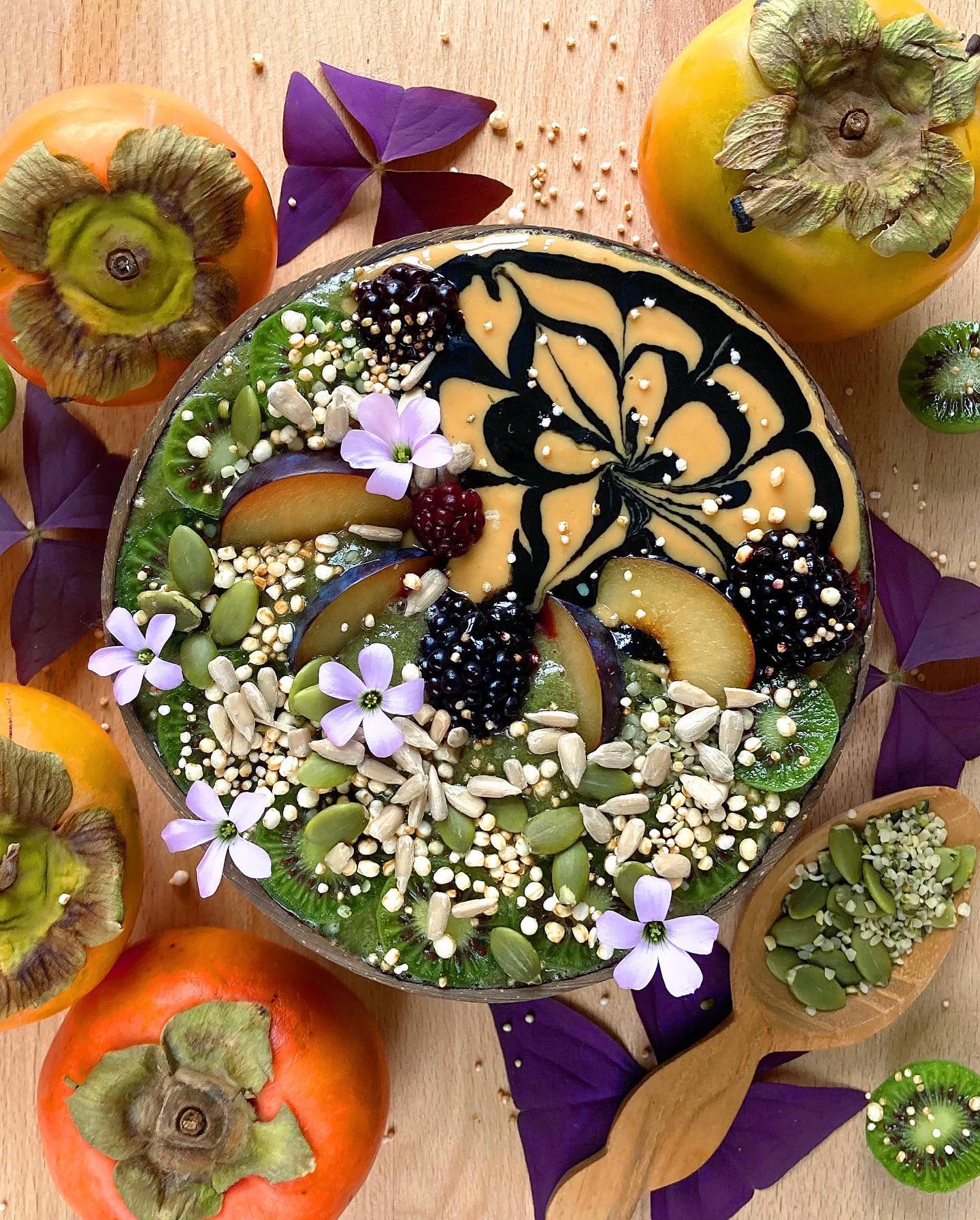 Halloween Green Smoothie Bowl