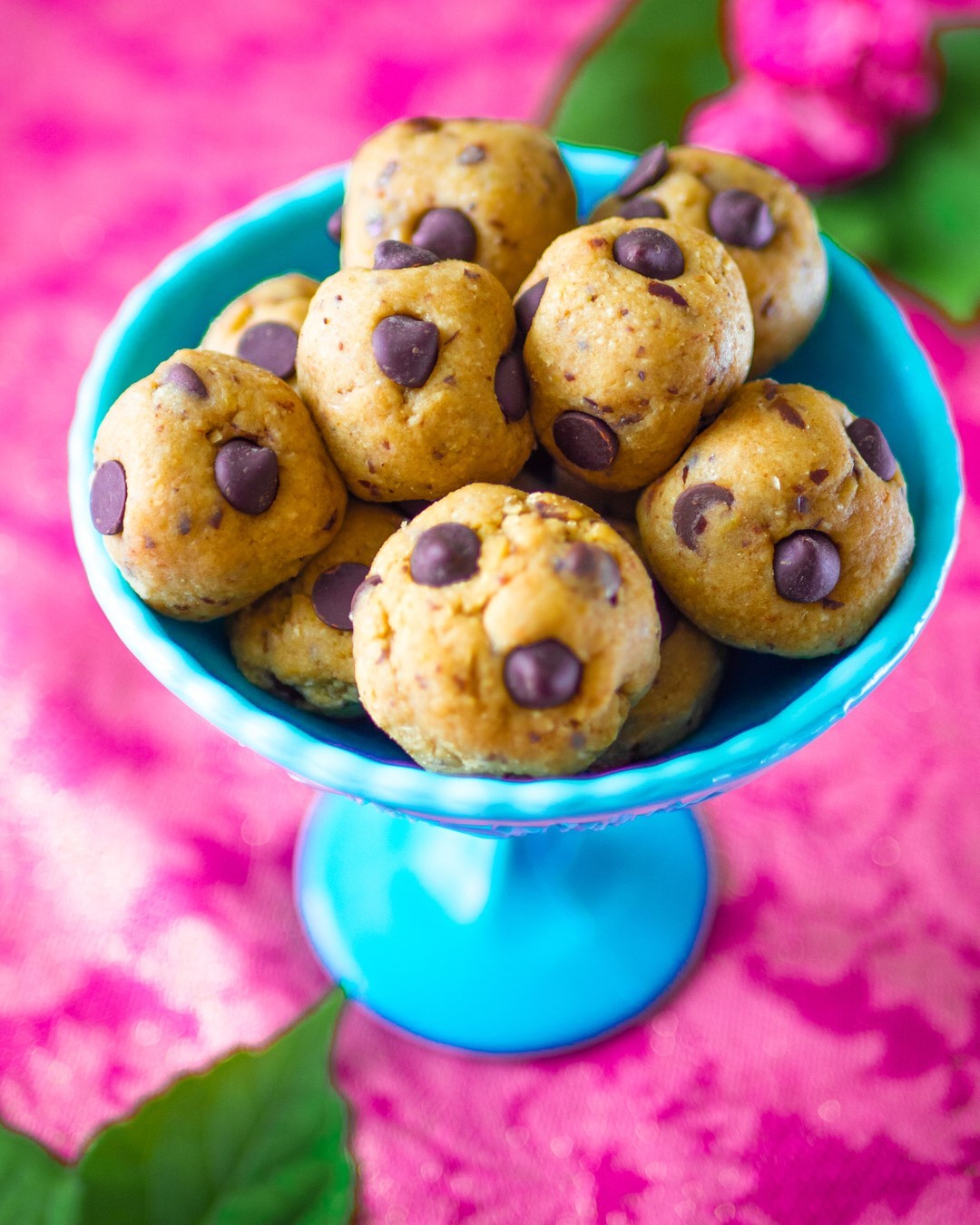 Vegan No-Bake Cookie Dough Balls