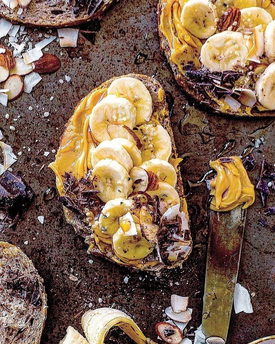 Easy Peanut Butter Toast Breakfast