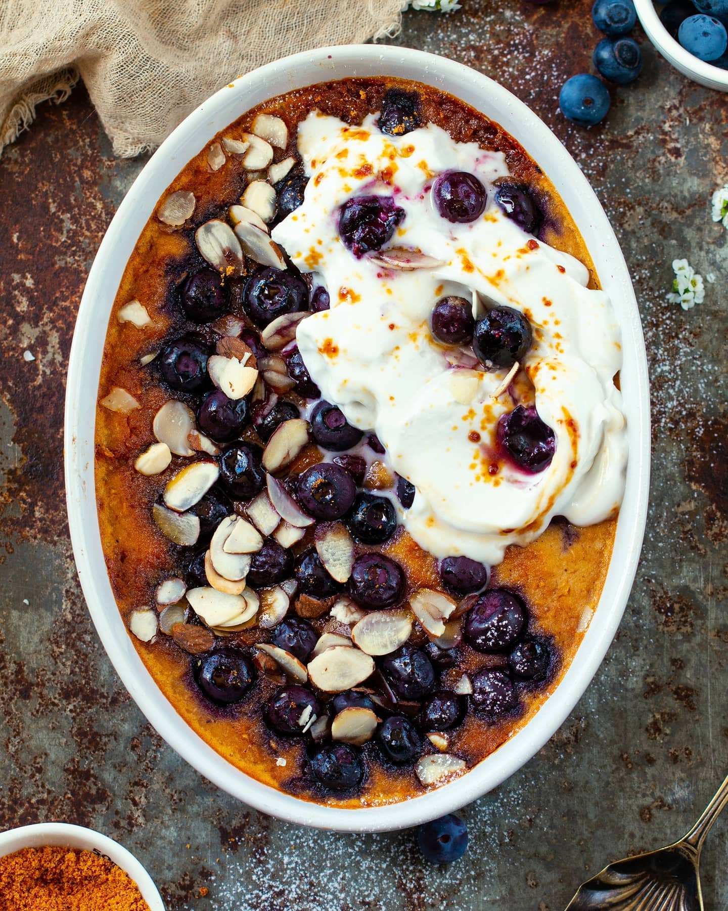 Hearty Blueberry Oatmeal Delight
