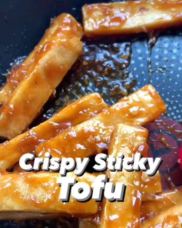 Crispy Baked Tofu with Spicy Maple Sauce