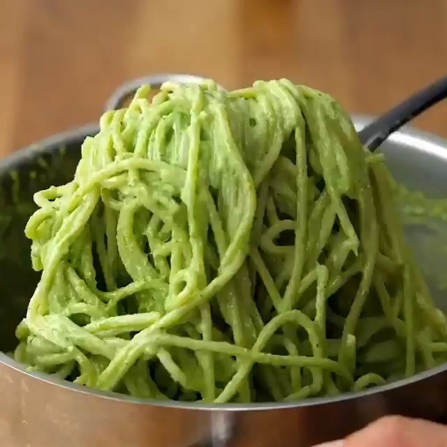 Vegan Pesto Pasta with Almonds