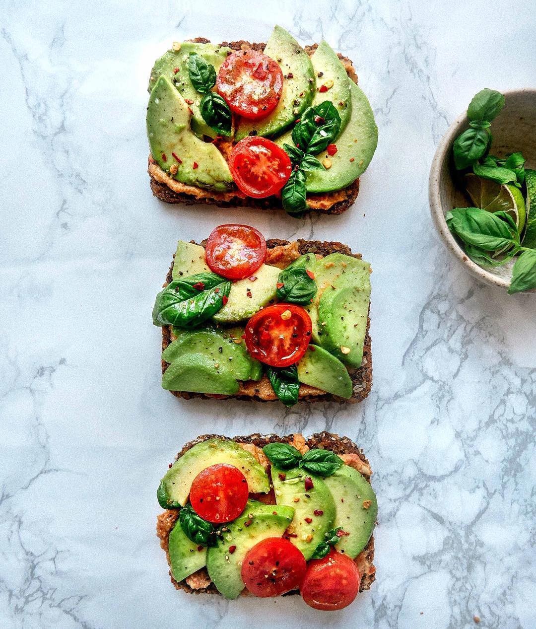 Avocado Toast with Hummus and Basil