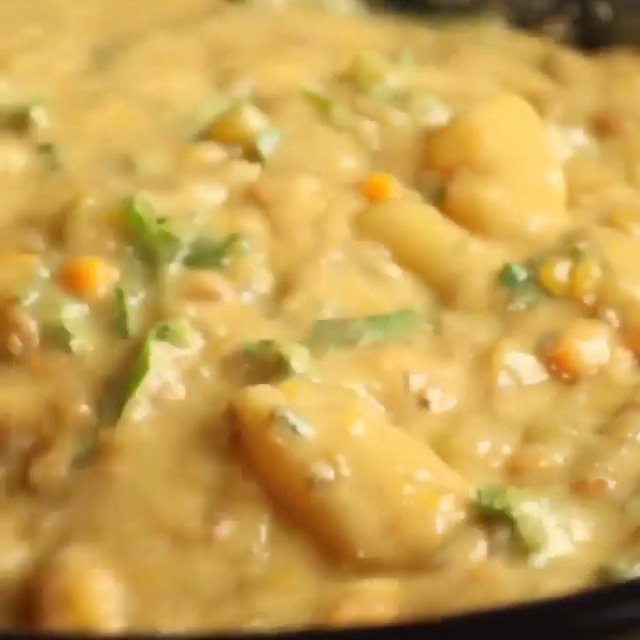 Slow Cooker Lentil Vegetable Soup