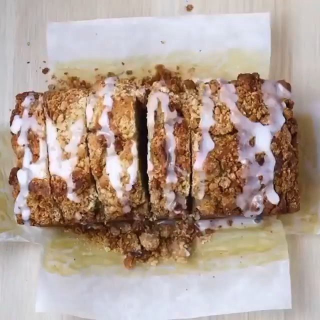 Cinnamon Crunch Banana Bread