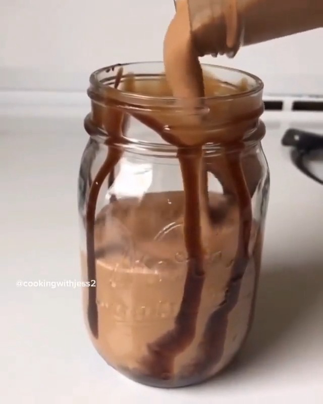 Healthy Reese’s Inspired Banana Smoothie