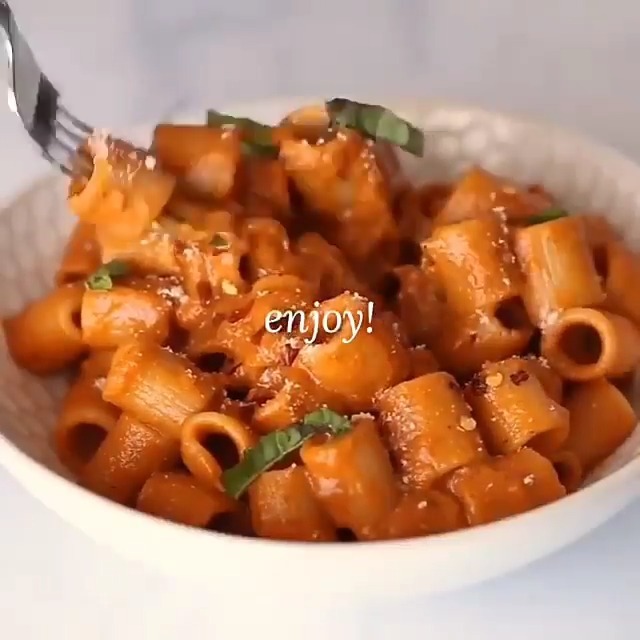 Roasted Red Pepper Pasta Sauce