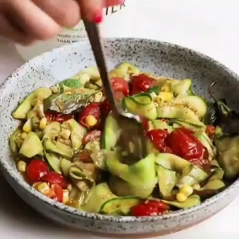 Vegan Pesto Zucchini Noodles
