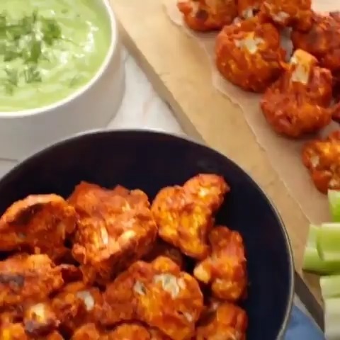 Crispy Vegan Buffalo Cauliflower Bites