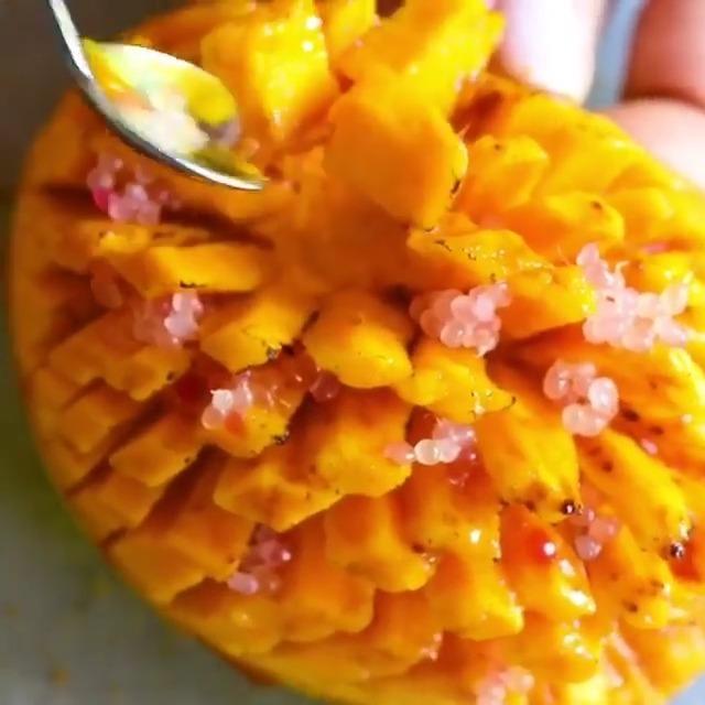 Caramelised Mango with Coconut Sugar
