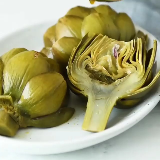 Braised Artichokes with Mandarin Chili Sauce