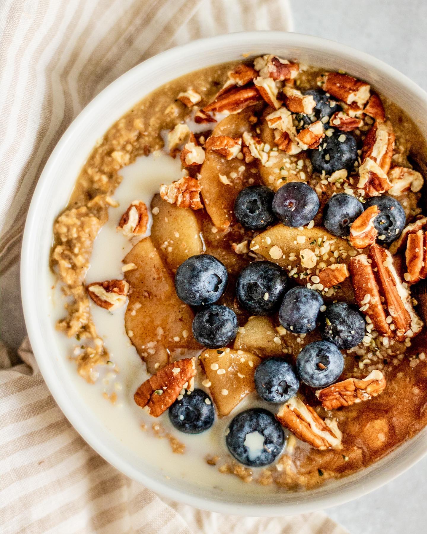 Apple Cinnamon Instant Oats with Slow Cooker Baked Apples