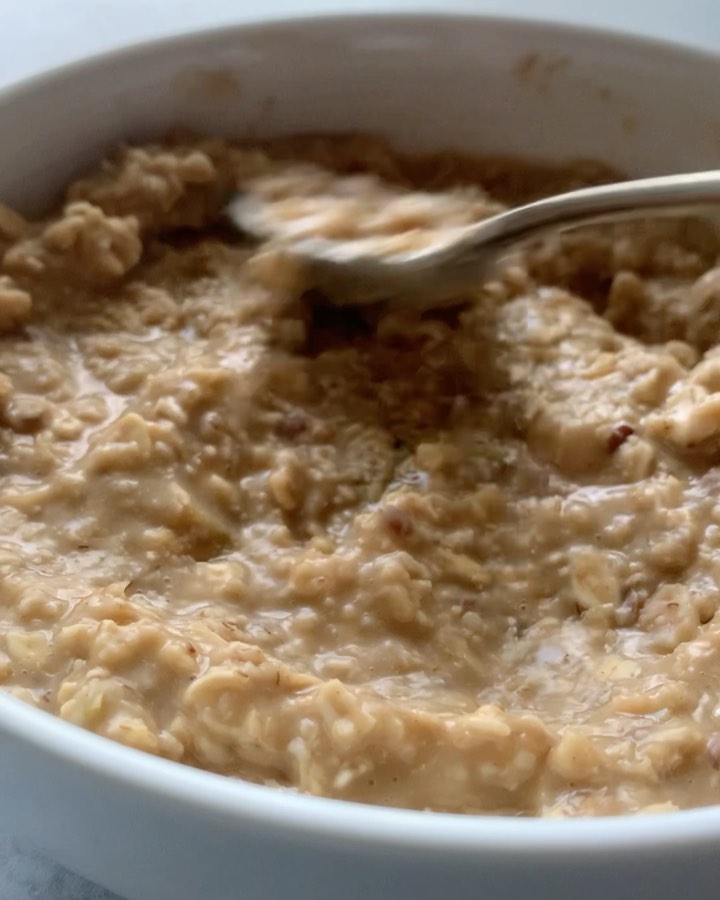Apple Cinnamon Instant Oats with Slow Cooker Baked Apples