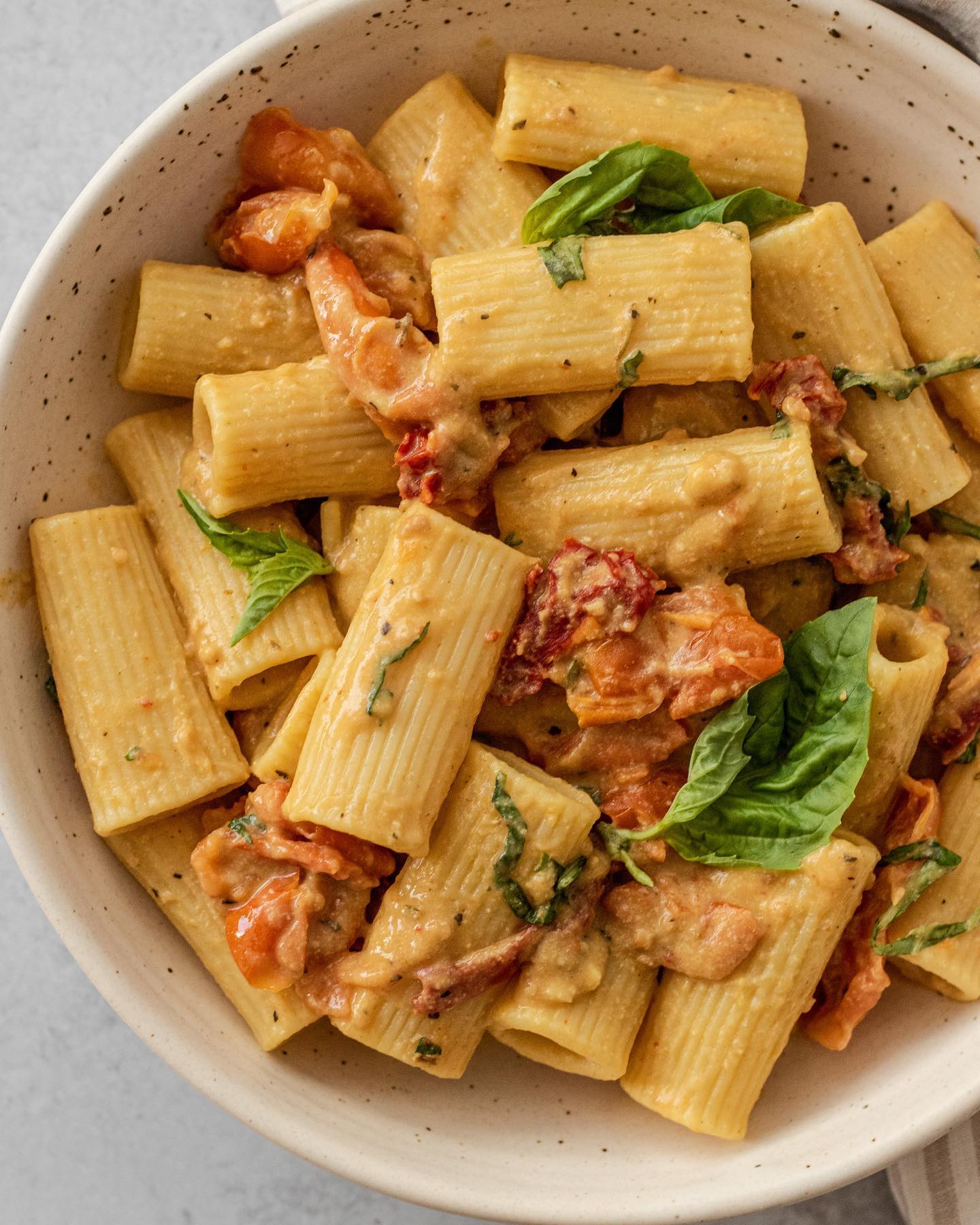 Baked Hummus Pasta with Tomatoes and Basil