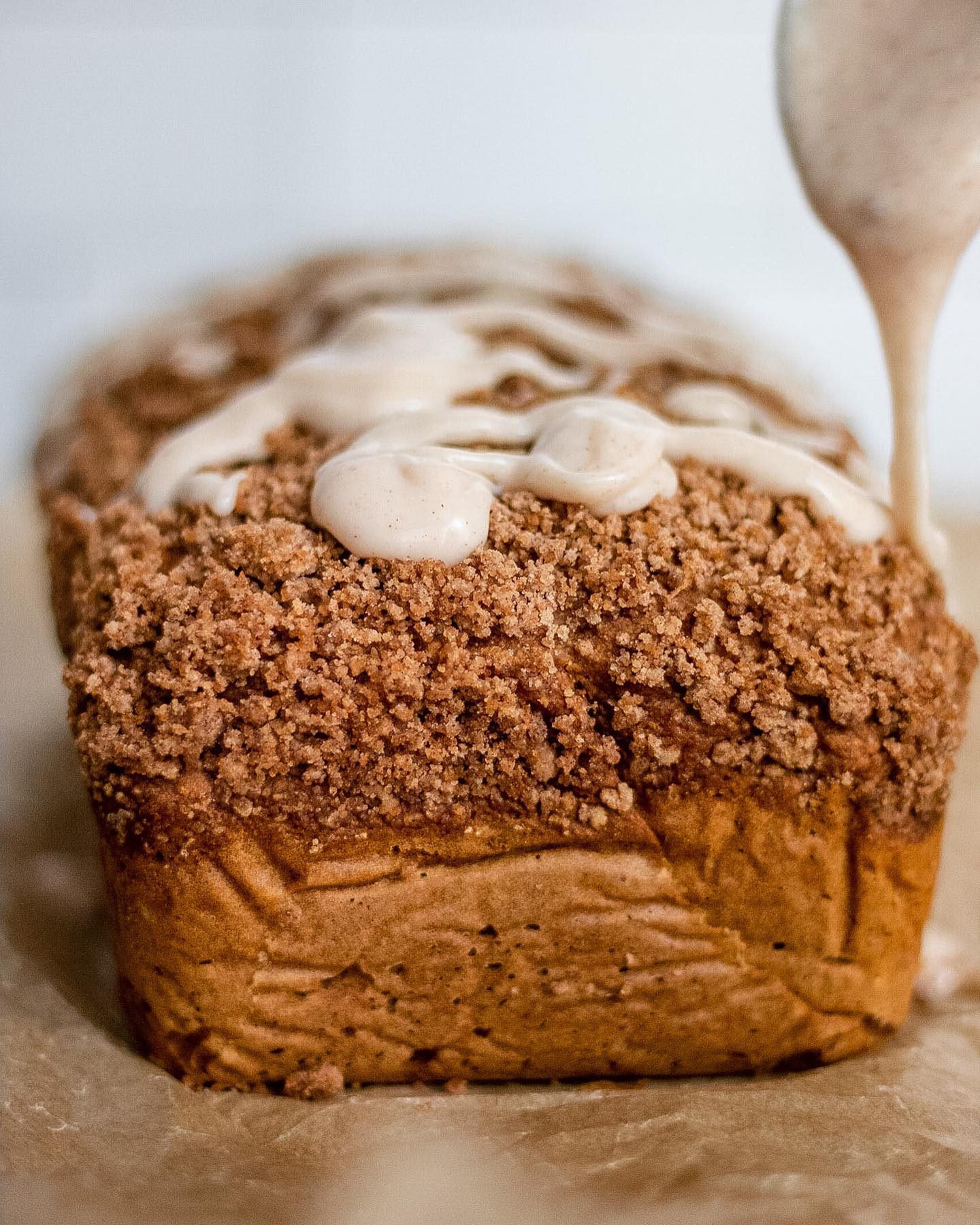 Vegan Pumpkin Bread with Cinnamon Streusel