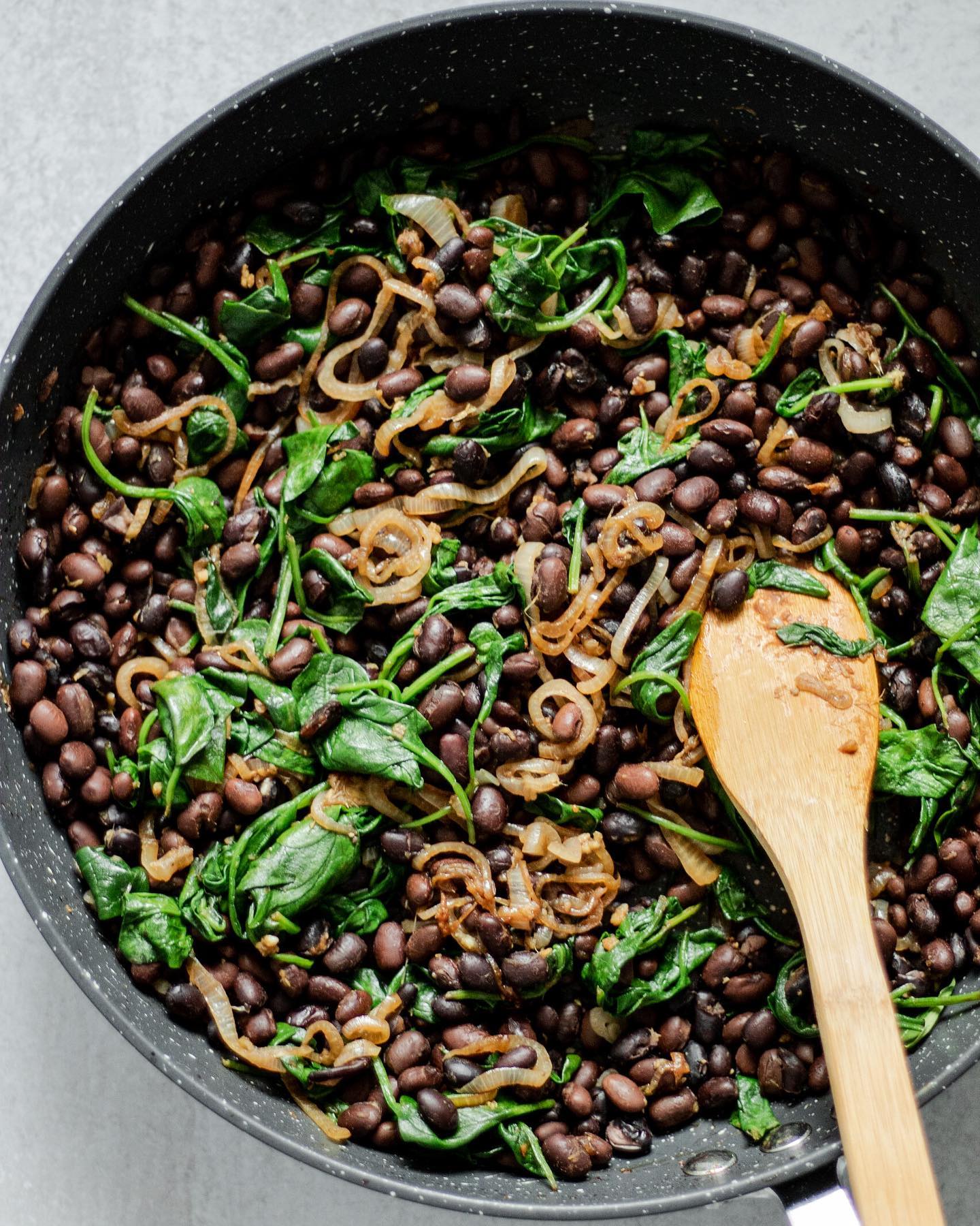Ginger Black Bean Bowl with Creamy Ginger Sriracha Dressing