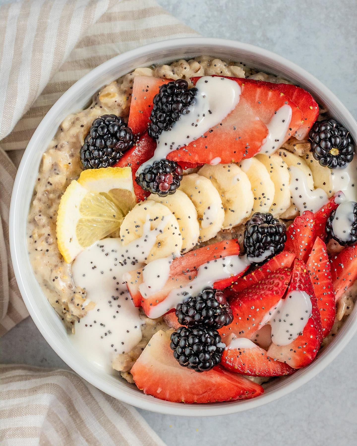 Lemon Poppyseed Oatmeal