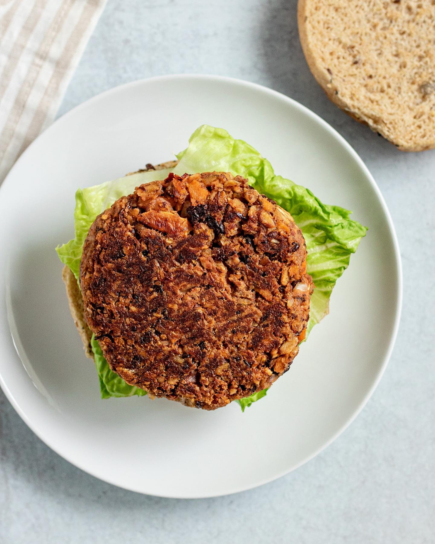 Chipotle Lime Black Bean Burgers