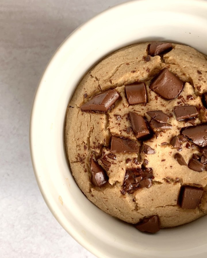 Baked Oats with Gooey Chocolate Center