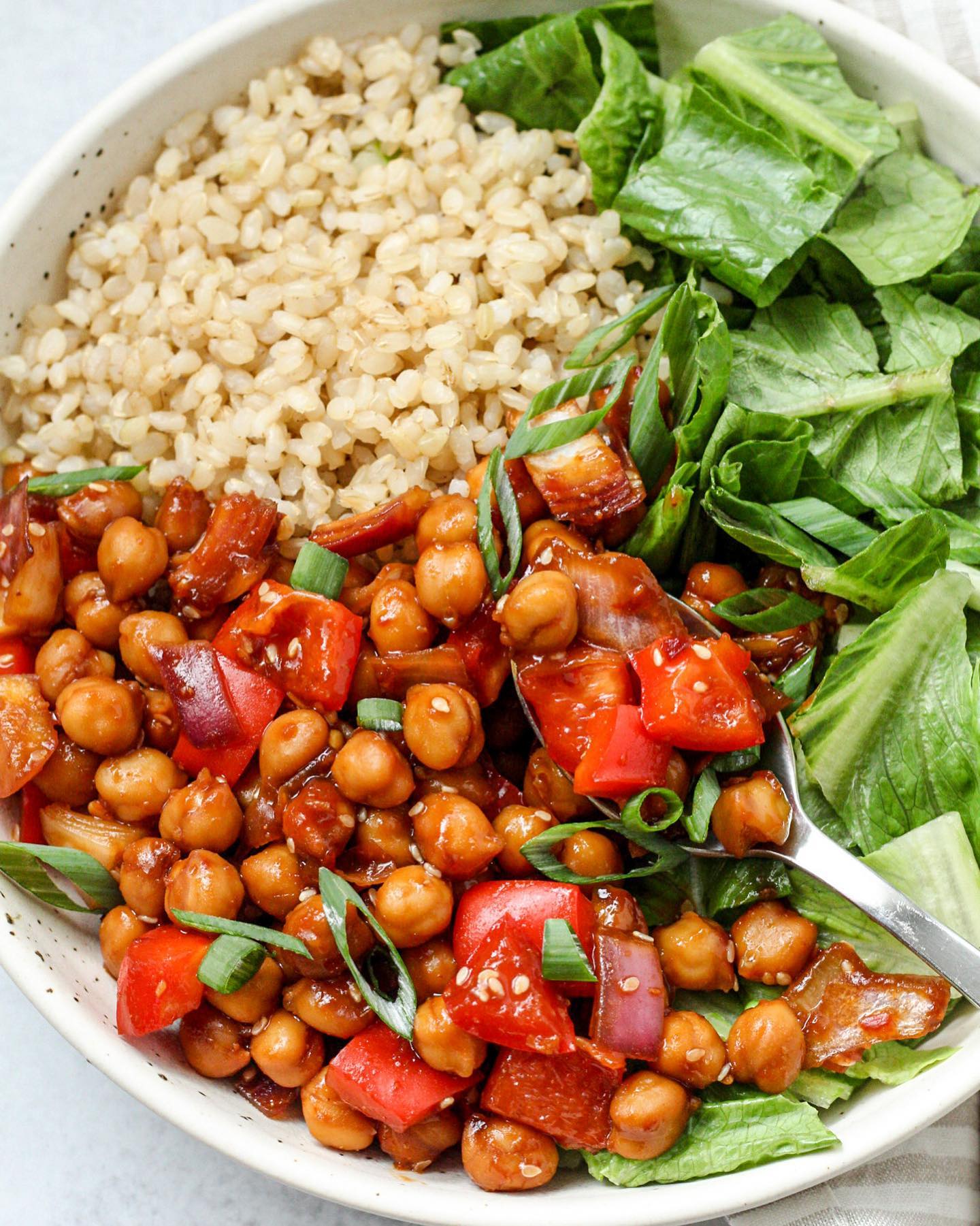 Garlic Chili Chickpeas