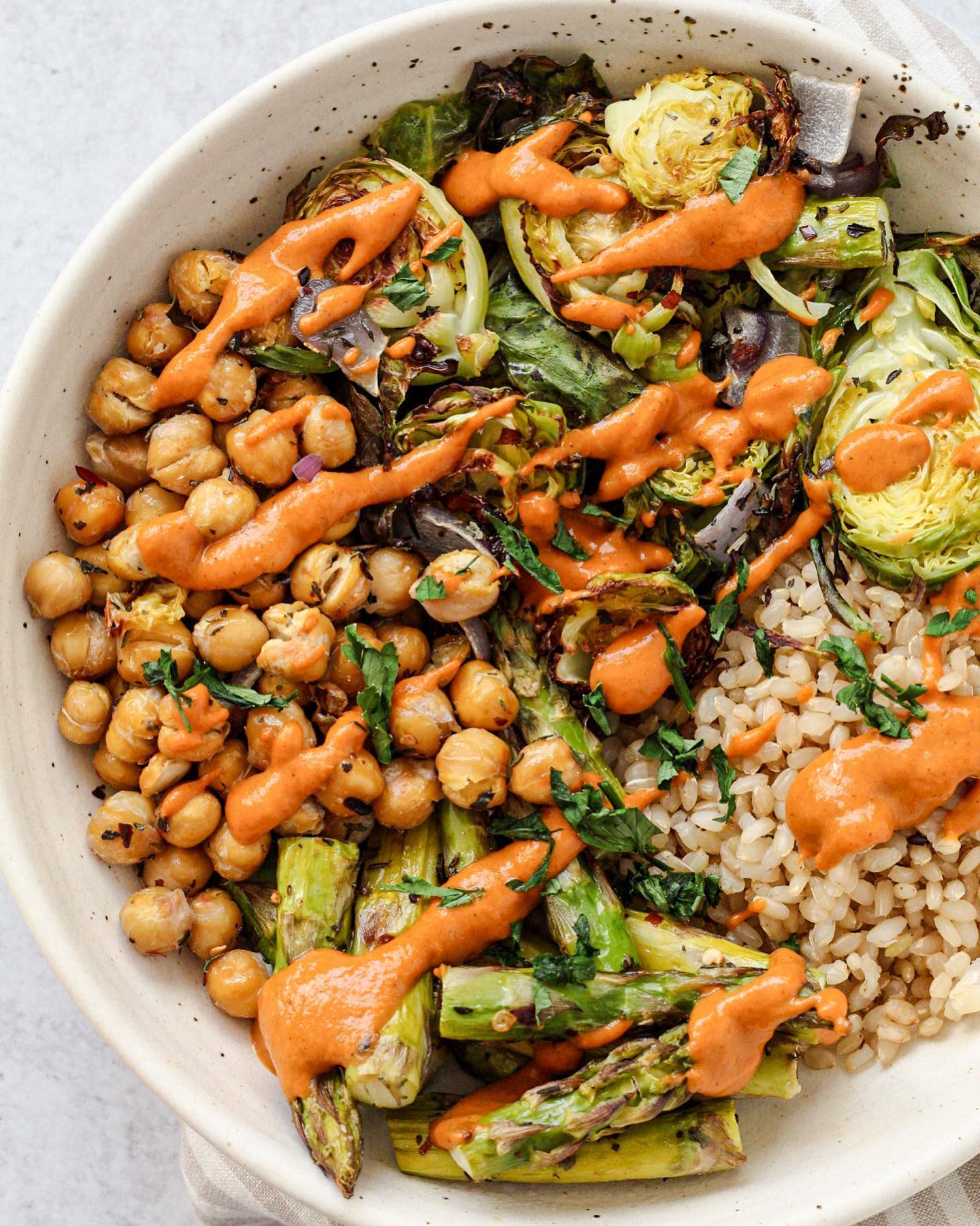 Garlicky Roasted Veggie Bowl with Red Pepper Sauce
