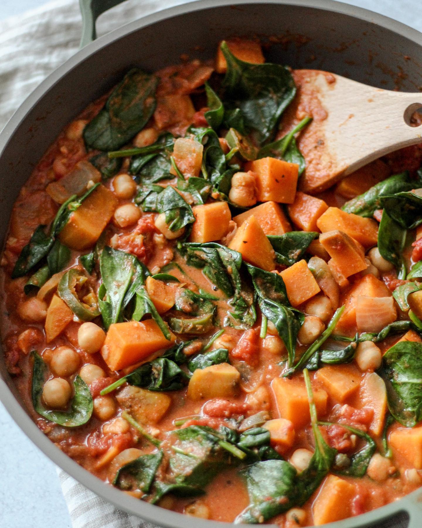 Quick and Hearty Chickpea Tomato Stew