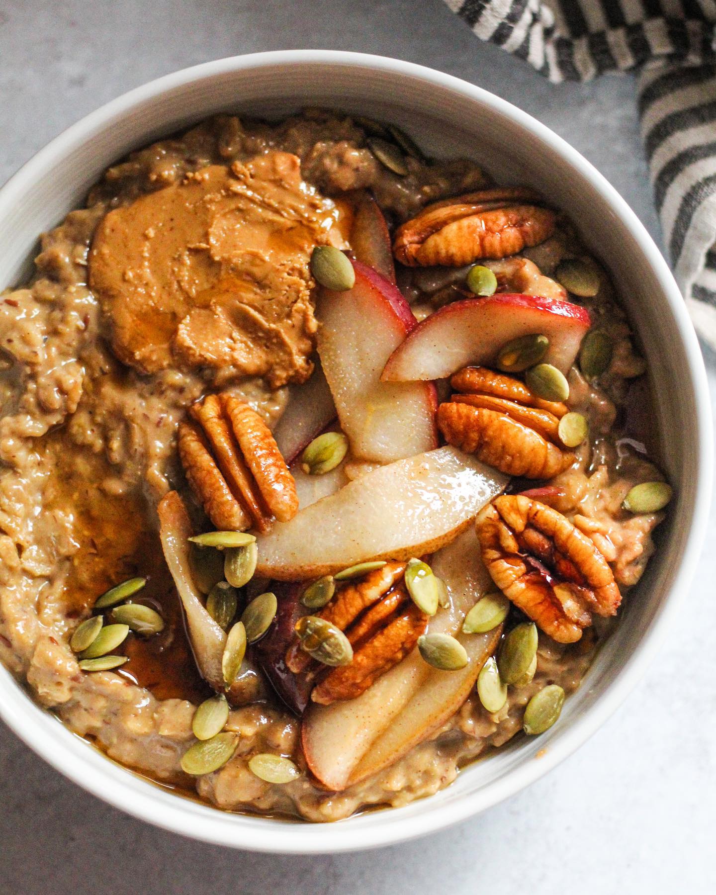Creamy Gingerbread Oatmeal with Maple Ginger Pears