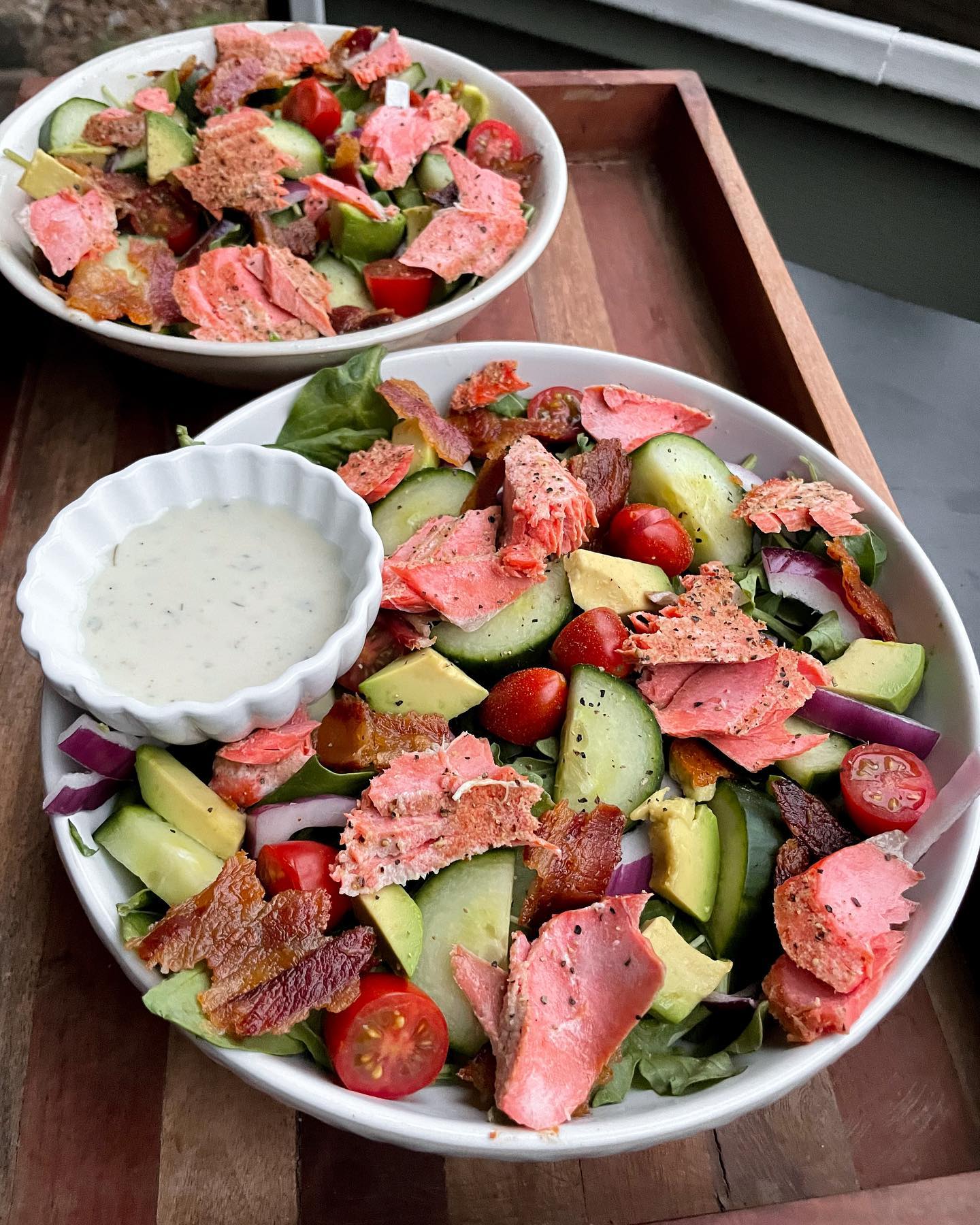Salmon Blt Salad with Fresh Vegetables