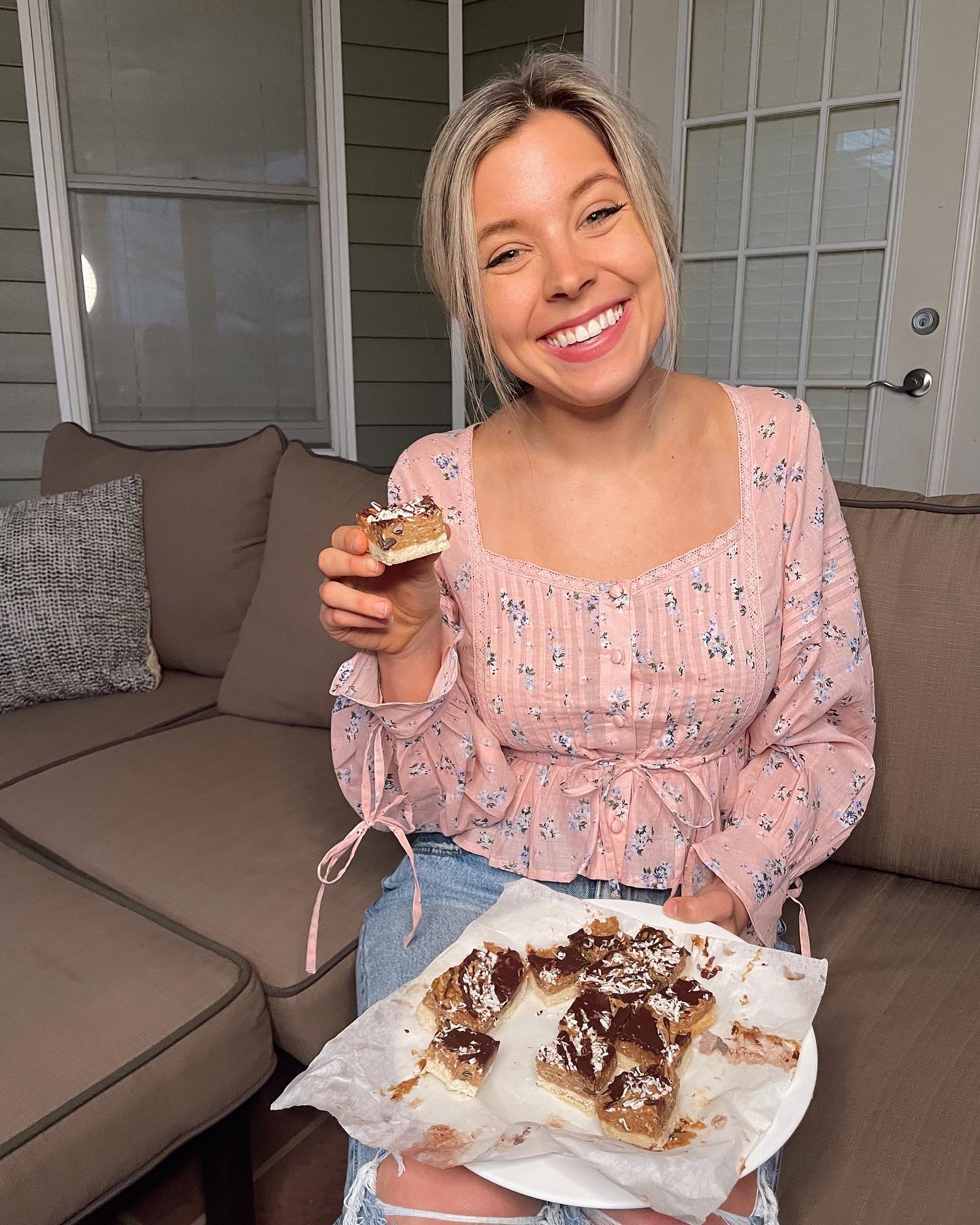 Chocolate Coconut Samoa Bites