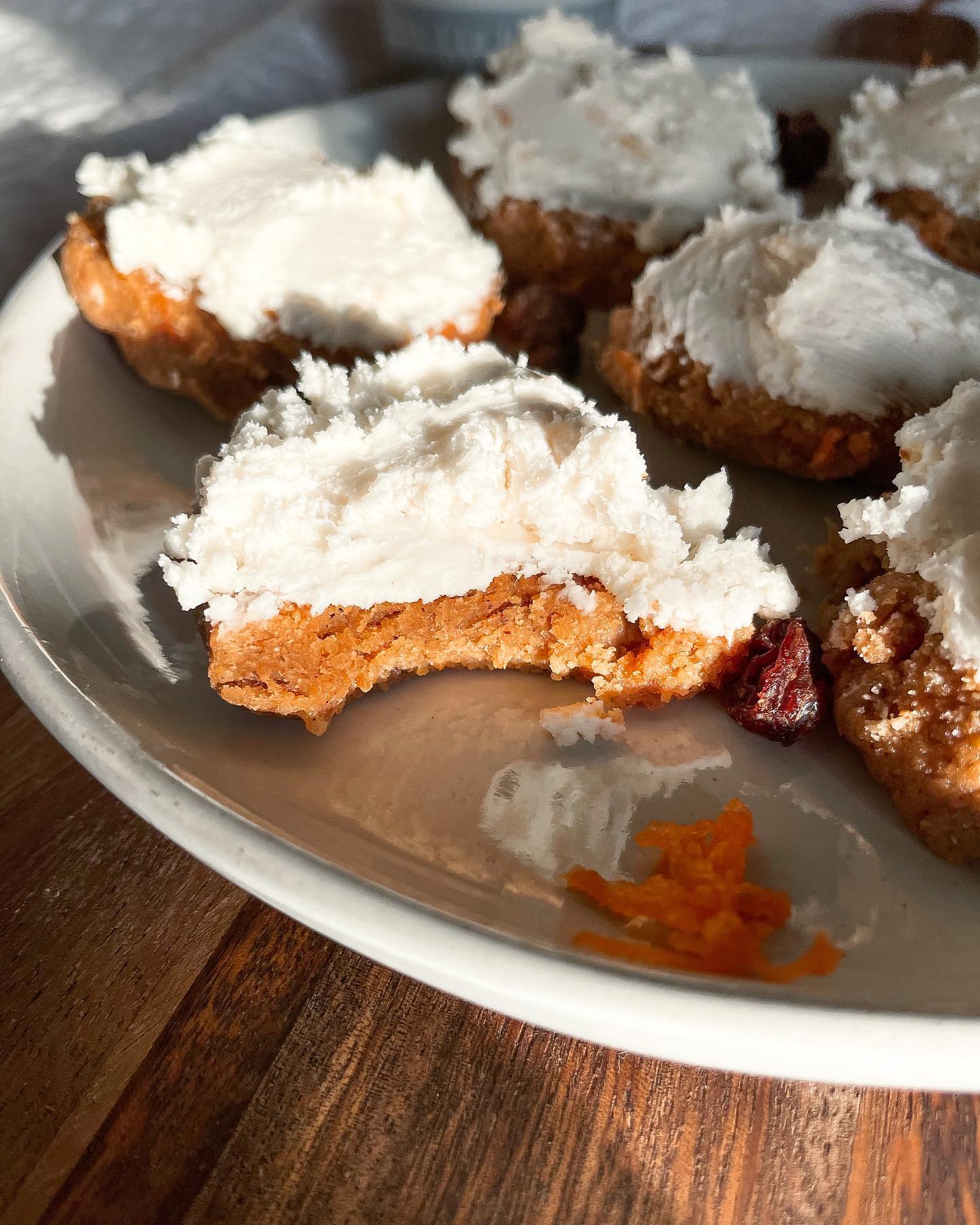 No Bake Carrot Cake Cookies (Vegan & Gluten-Free)