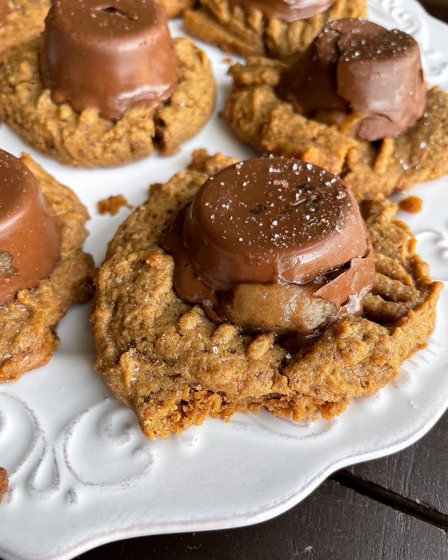 Salted Caramel Cup Cookies