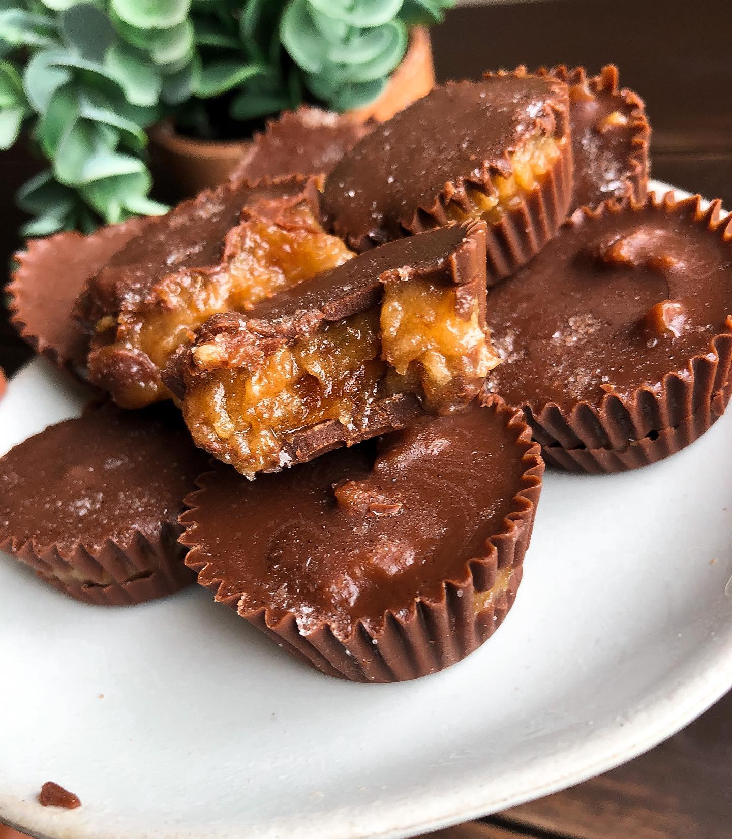 Salted Caramel Chocolate Cups