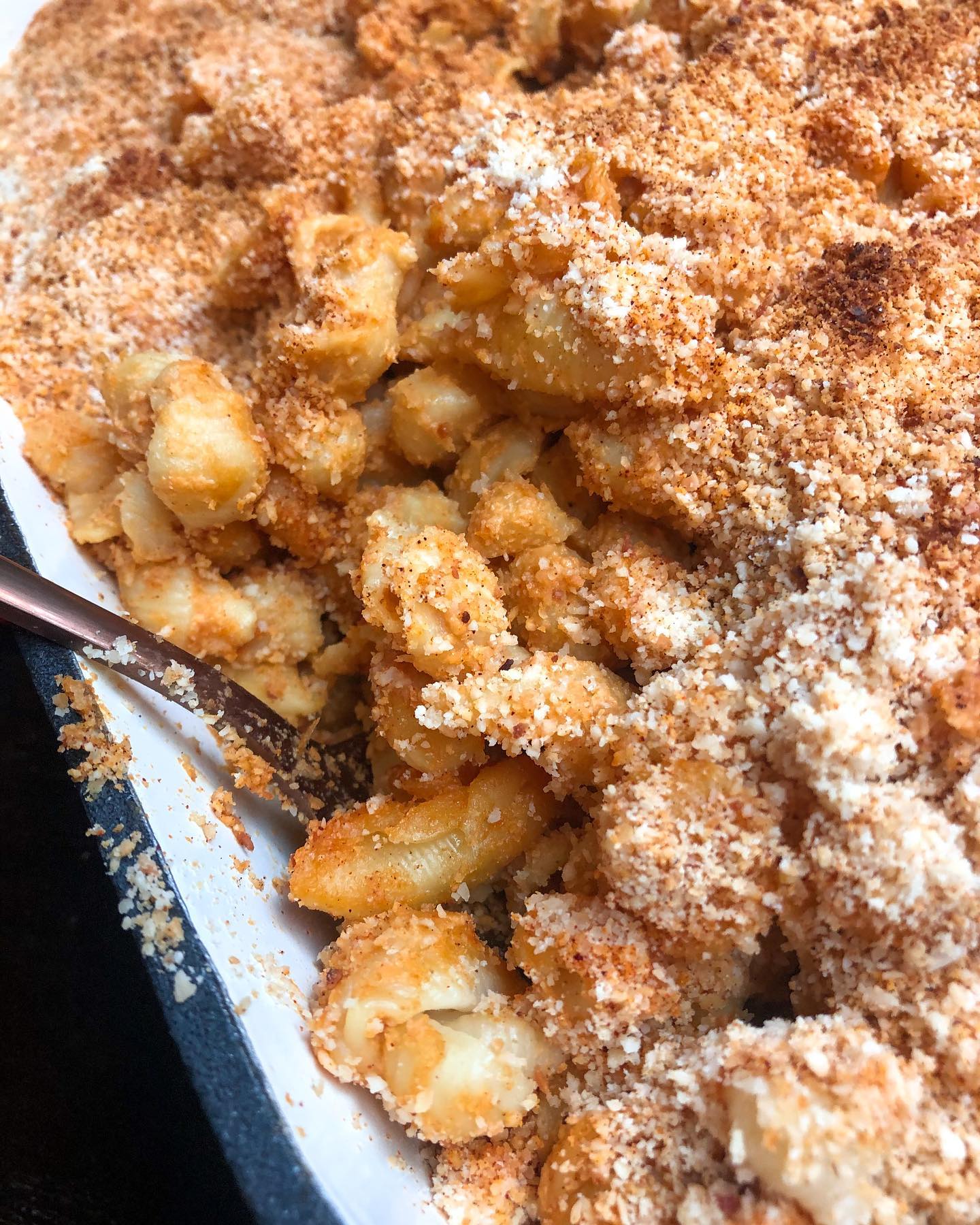 Spicy Baked Buffalo Mac and Cheese