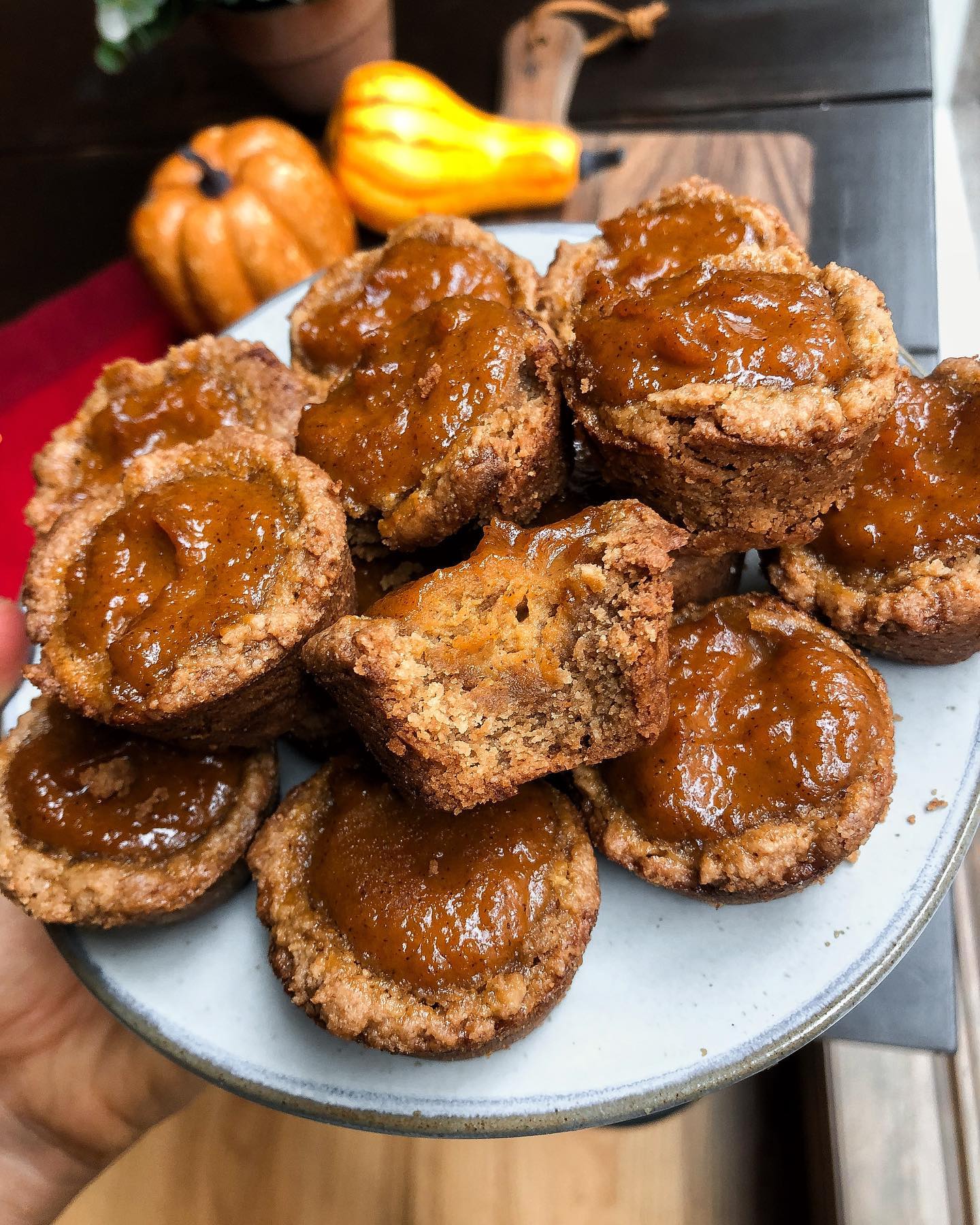 Mini Pumpkin Pie Bites
